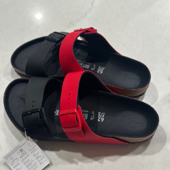 SOLD         brand new Birkenstock slides - Picture 1 of 4